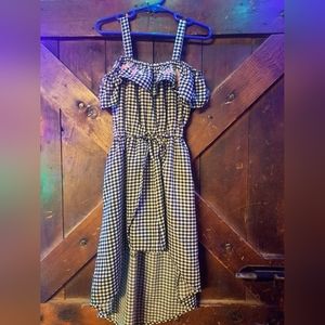 Star Ride dress size 6x 🌺